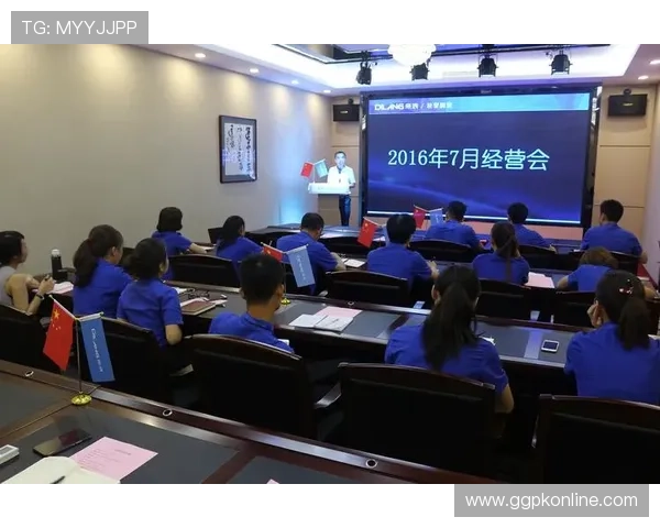 鼎丰国际娱乐客服全天在线，快速响应玩家咨询与问题解决，提升用户满意度